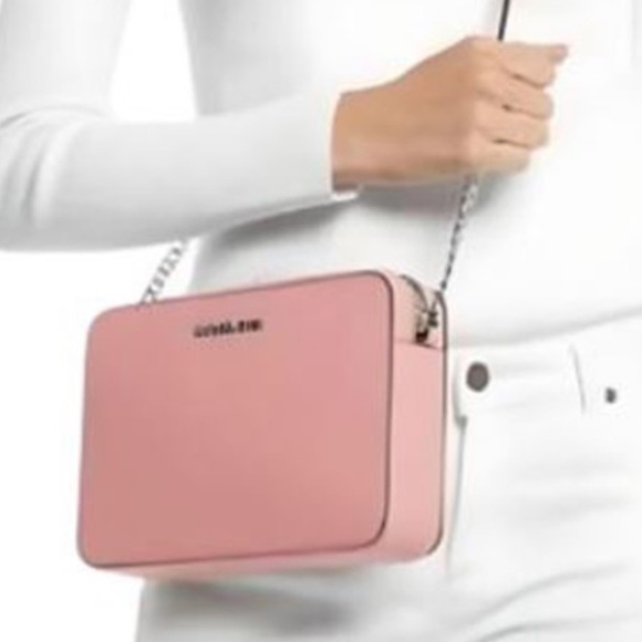 Michael Kors Jet Set Item Large East West Zip Crossbody Leather Primrose 
NWT - Picture 2 of 4